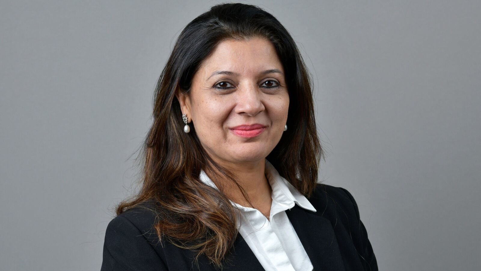 Buy or sell: Vaishali Parekh recommended three intraday stocks for today — 7 November 2025