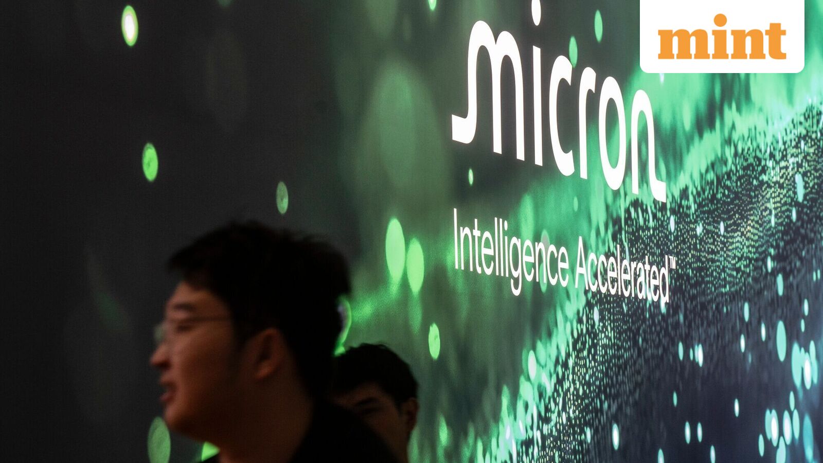 Micron stock is having a stellar year. What Dell and HP reveal about memory demand.