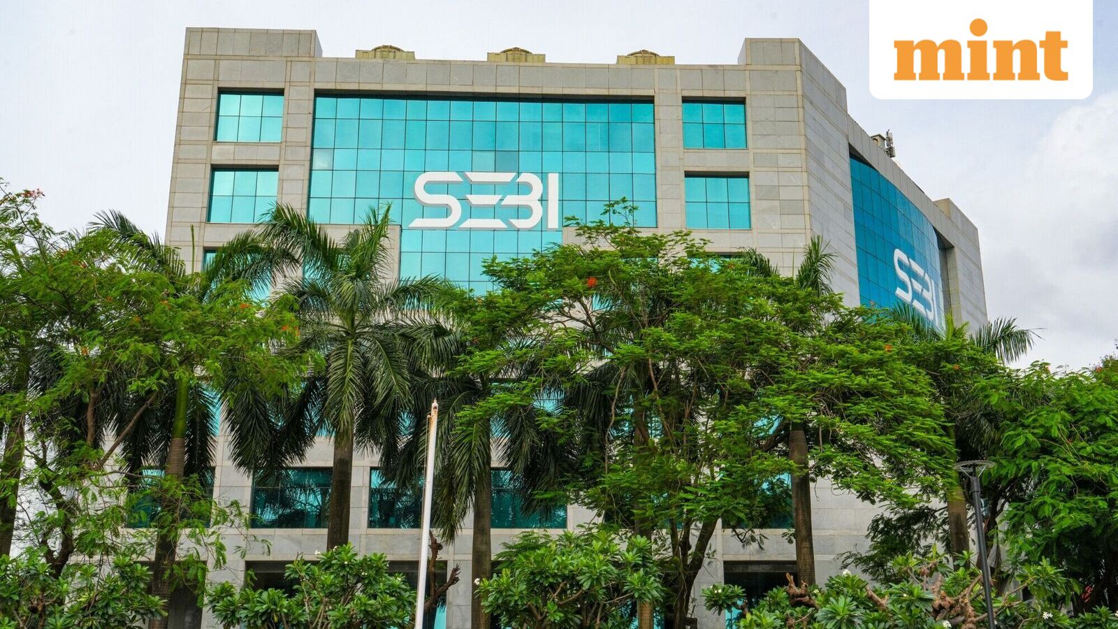 Sebi bans Prabhudas Lilladher from new business for seven days over rule breaches