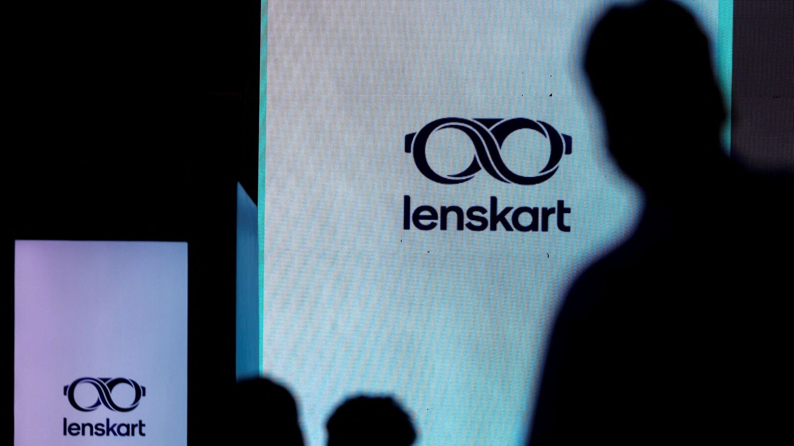 Lenskart IPO Day 2 LIVE: Issue booked 1.35x; GMP signals 21% listing gains — Should you apply amid valuation woes?