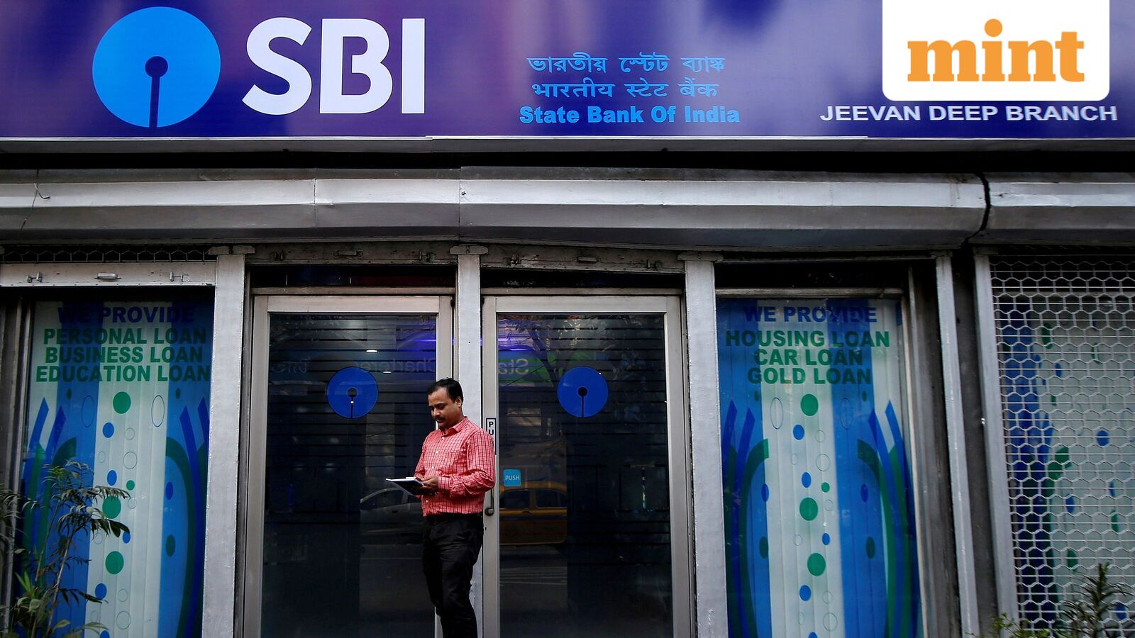 SBI share price hits new all-time high, now on brink of crossing  ₹1,000 mark for first time | Stock Market News