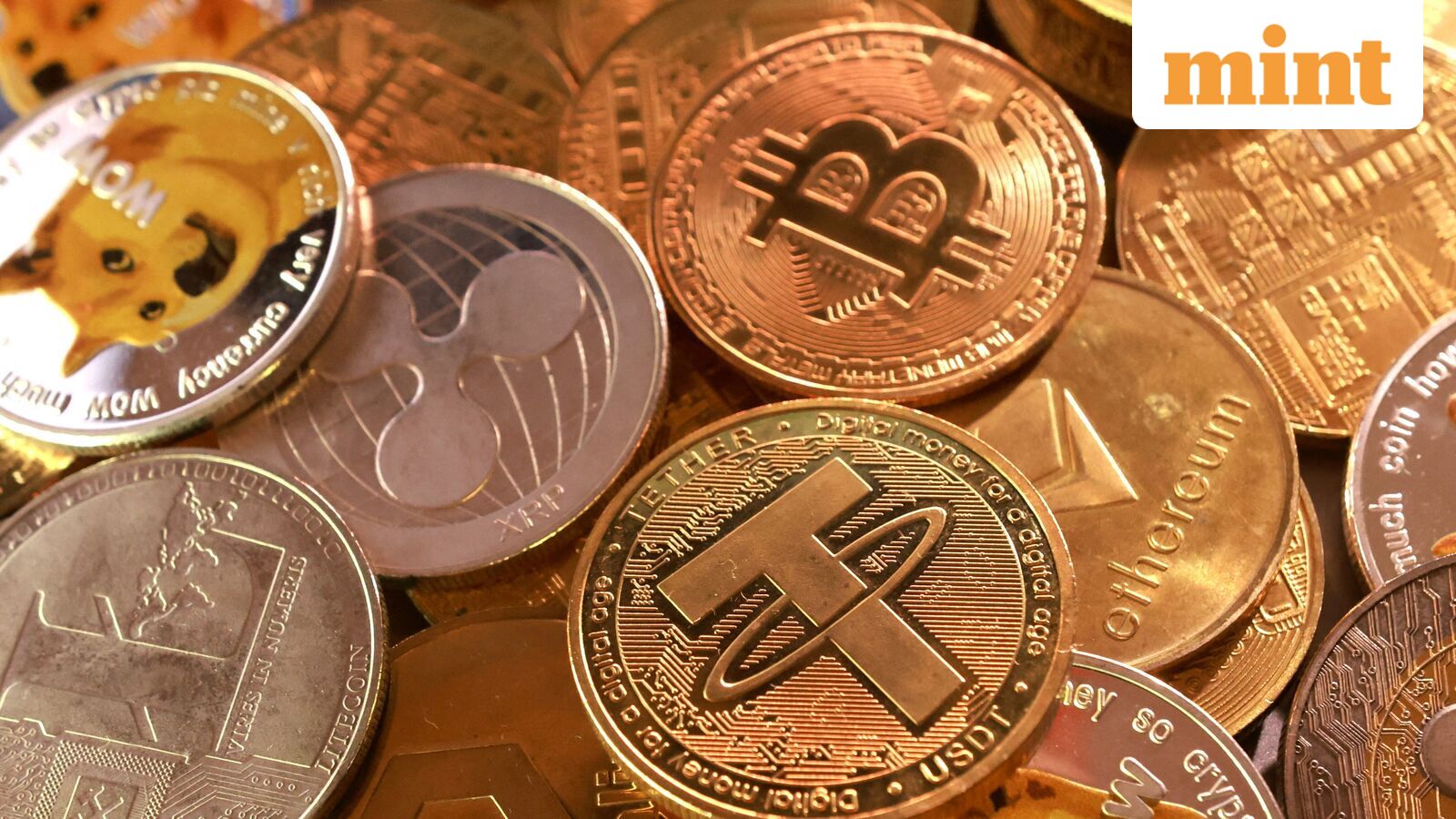 Bitcoin crashes 21% in November 2025. Here are 3 reasons why it's falling