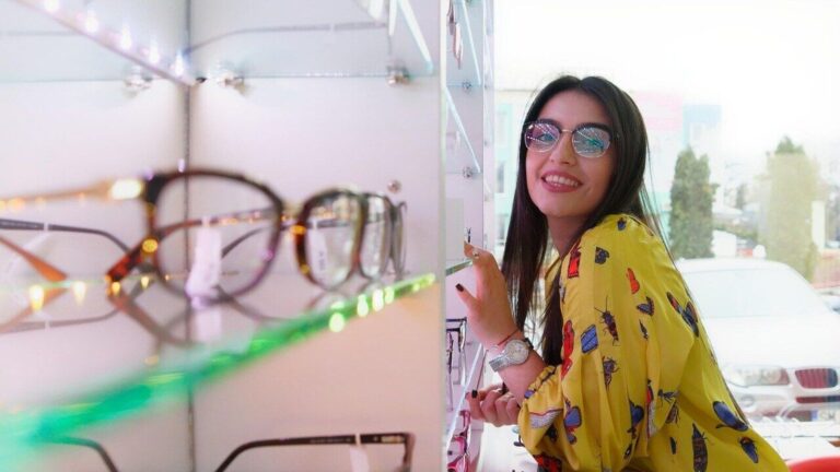 Lenskart IPO Day 3: Issue booked 2.49x so far. Check GMP, key dates, review, subscription. Should you apply or not?