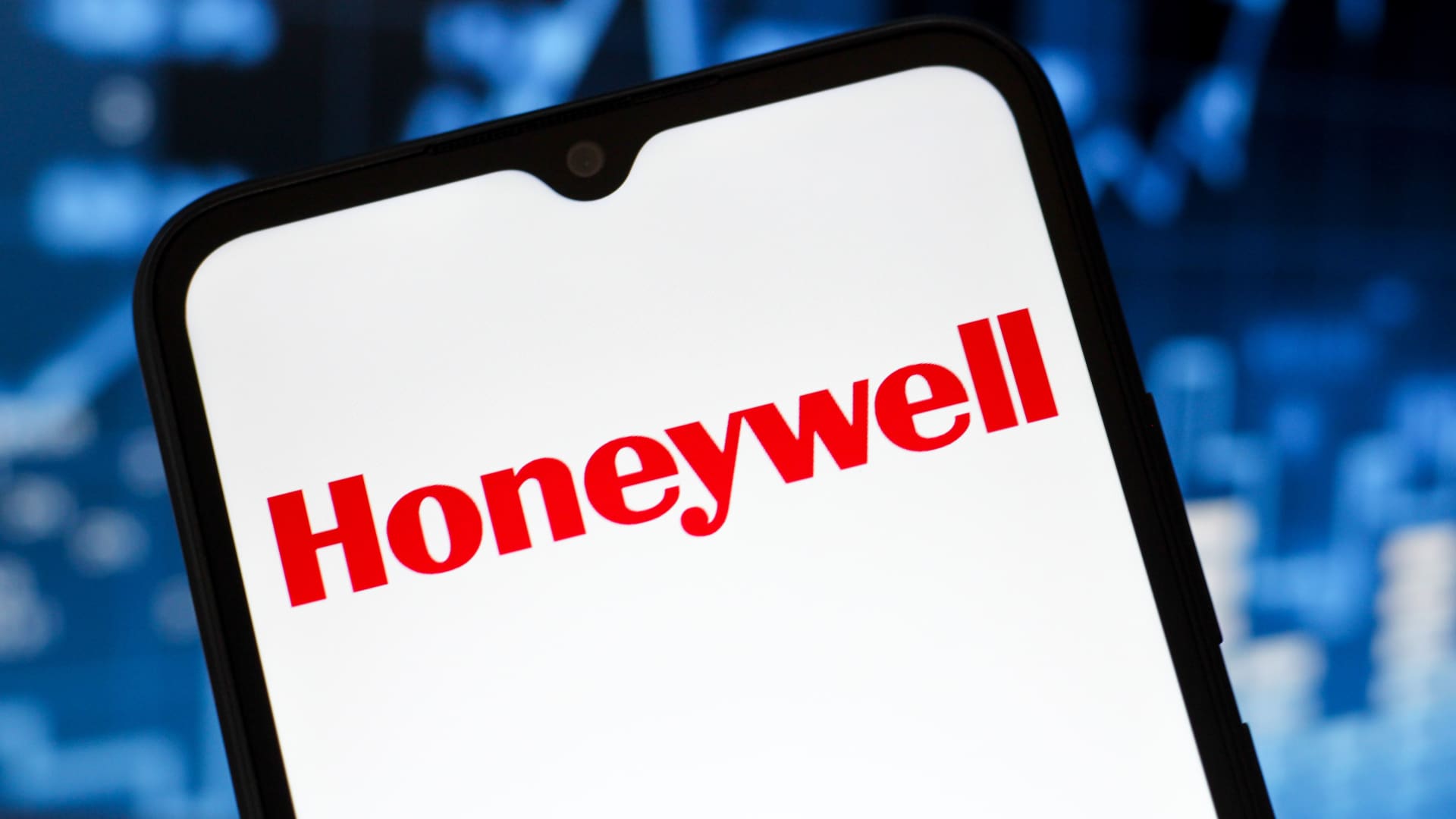 Stocks making the biggest moves premarket: Honeywell, Strategy, Oracle & more