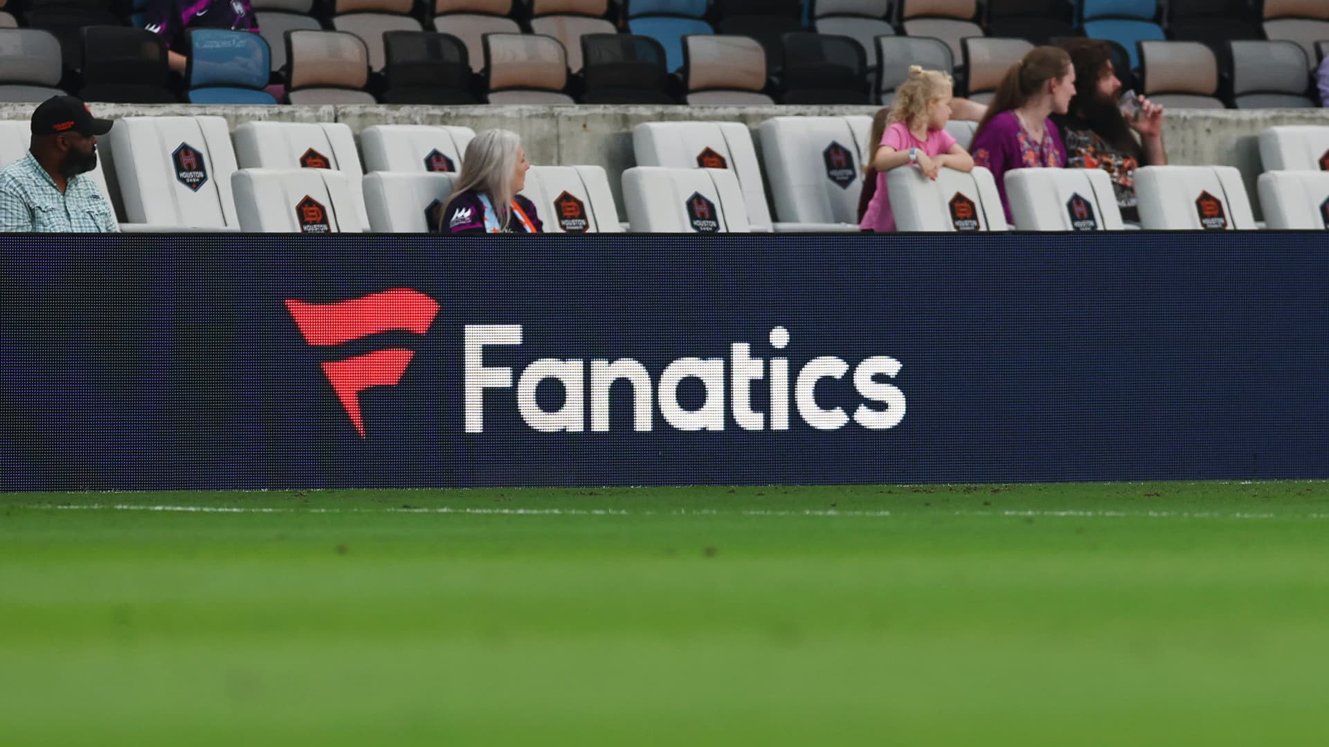 Fanatics lands retail and merchandising deal for 2026 FIFA World Cup