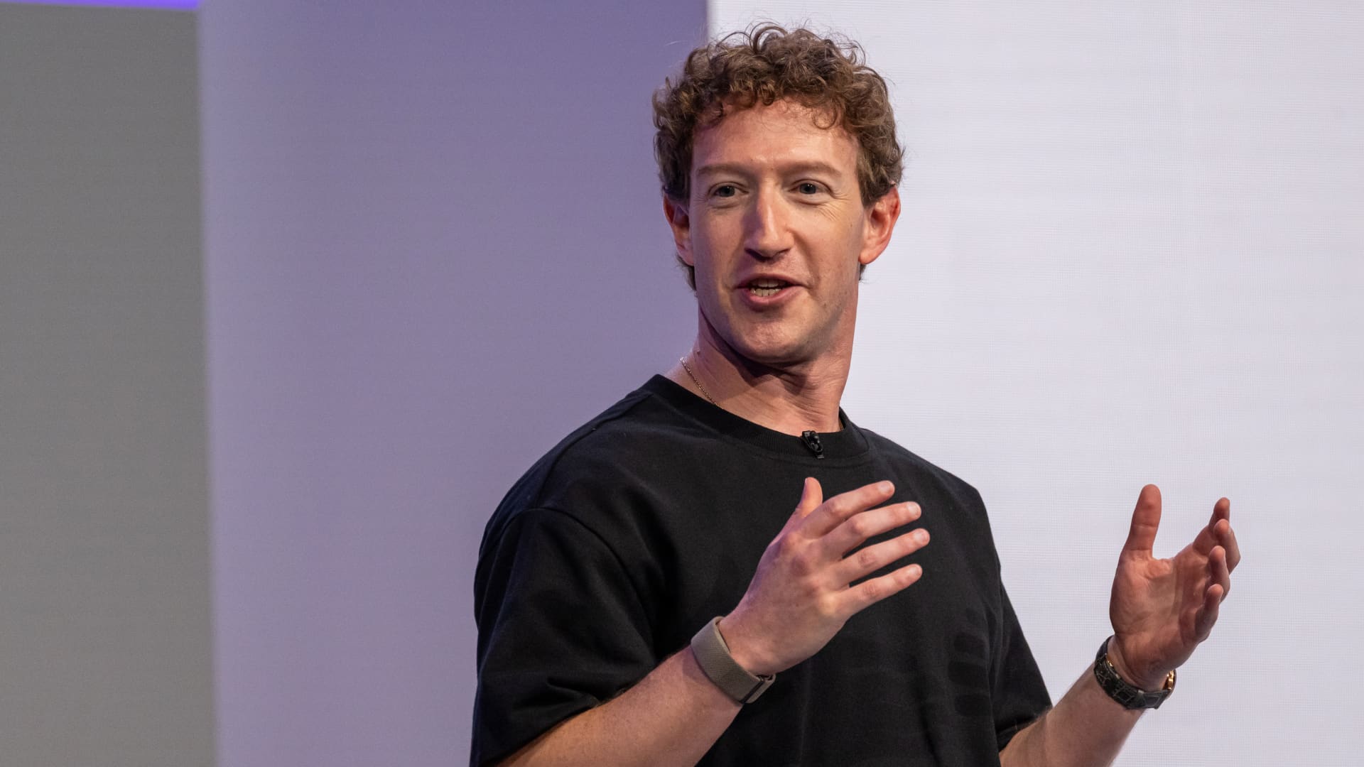 Stocks making the biggest moves premarket: Applied Digital, Meta Platforms, Boeing & more
