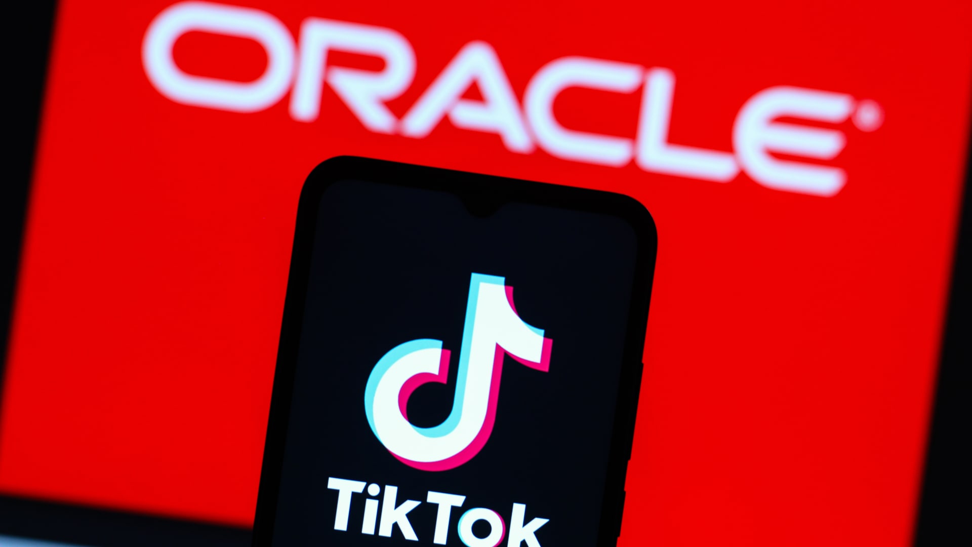 The bottom in Oracle may be in. This options trade lets you ride the gains while limiting risk