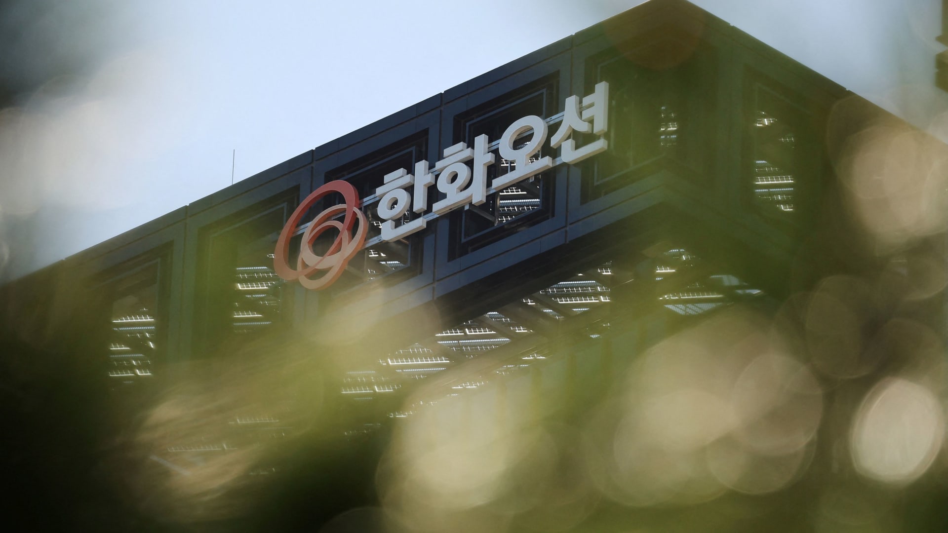 Hanwha Ocean shares jump 10% after Trump says South Korean firm to build warships for U.S. Navy