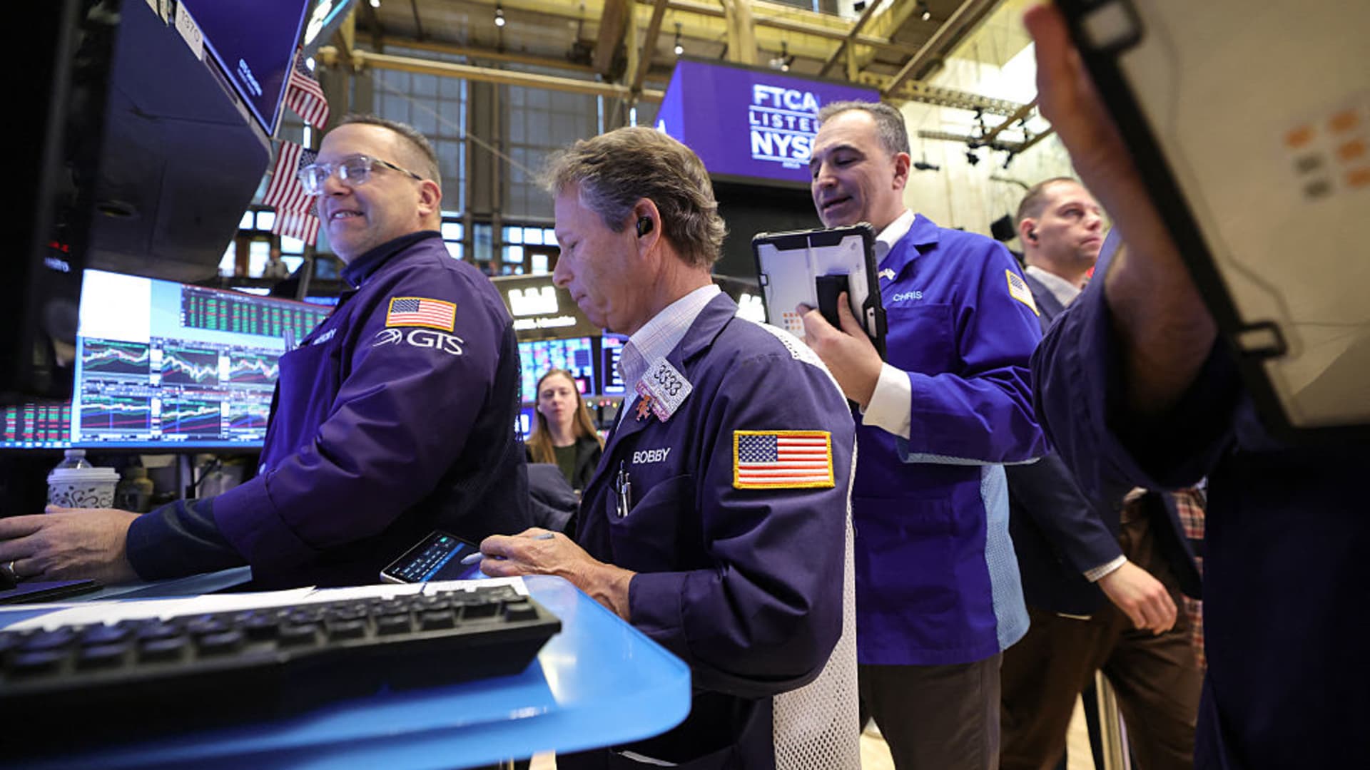 Stock futures are little changed after Wall Street notches back-to-back winning weeks: Live updates