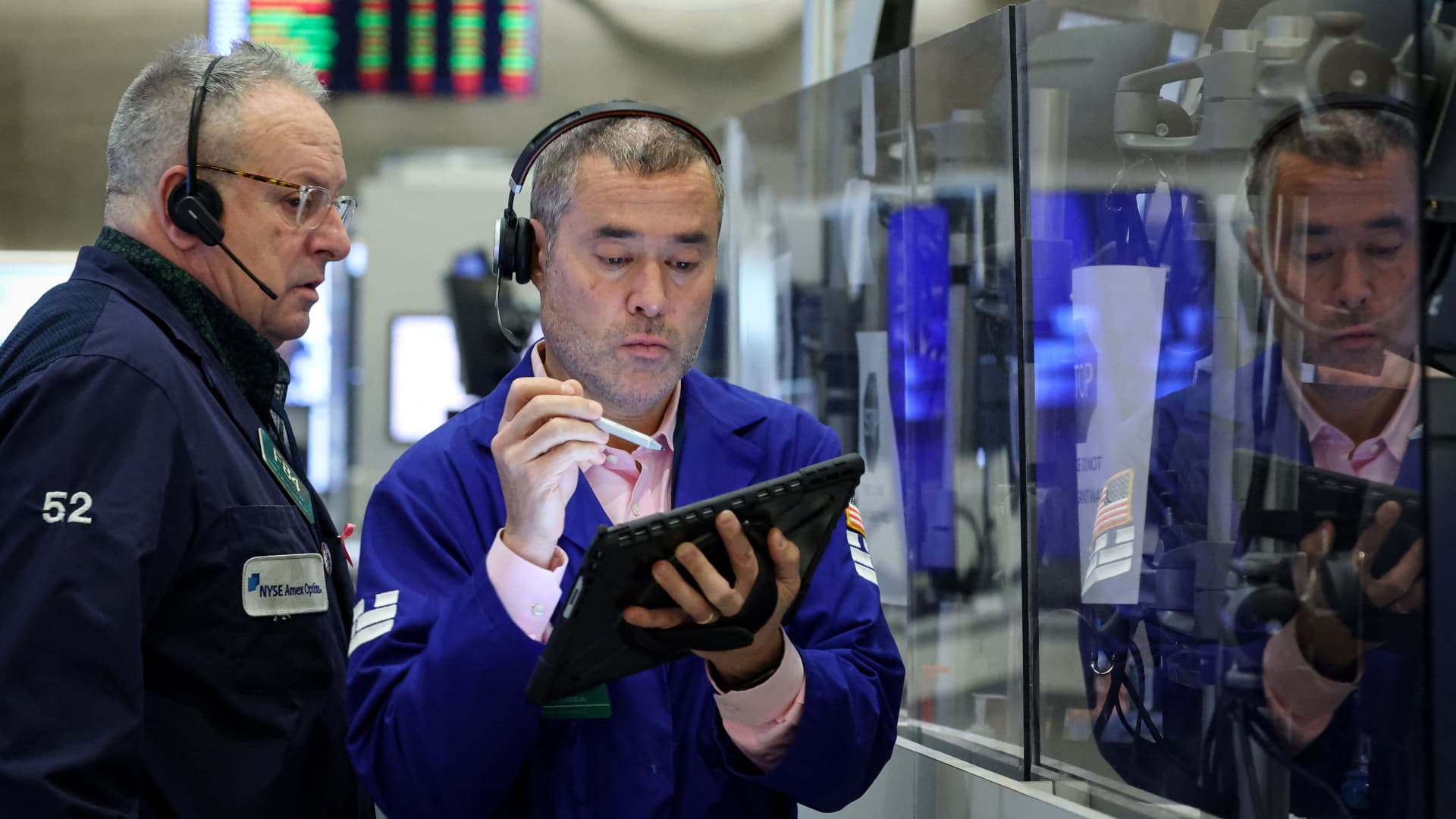 Stock futures are little changed as Trump approves Nvidia chips sales to China: Live updates