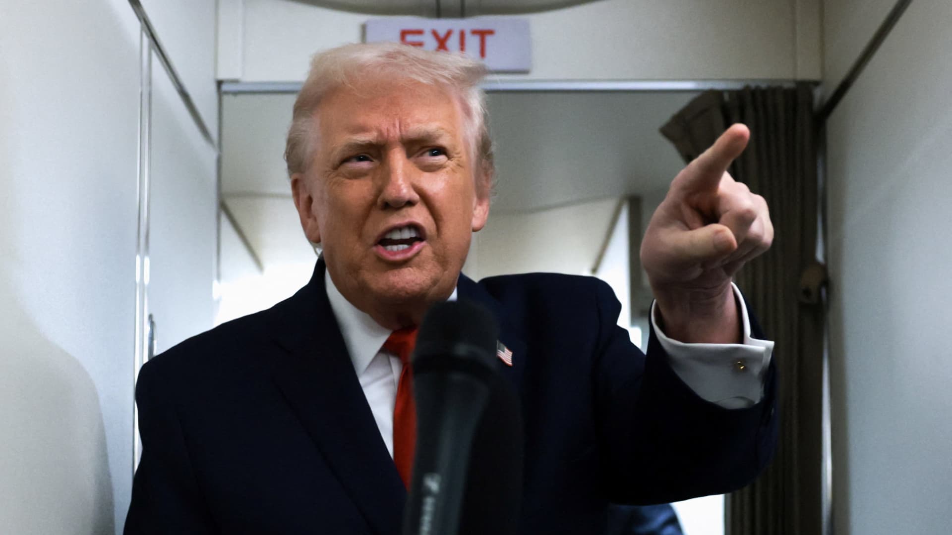 Trump says he 'heard' Biden Fed appointments were signed by autopen, tells aide to investigate
