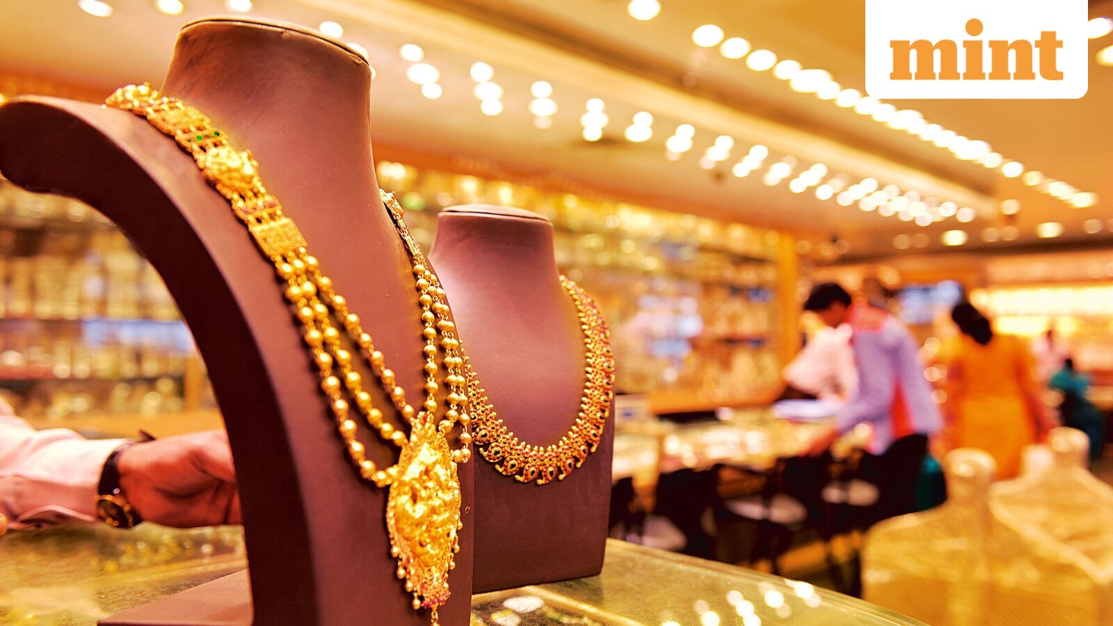Gold prices on Monday: Check 24 karat, 22 karat rates in Delhi, Mumbai, Bengaluru, Kolkata, other cities on December 1 | Stock Market News
