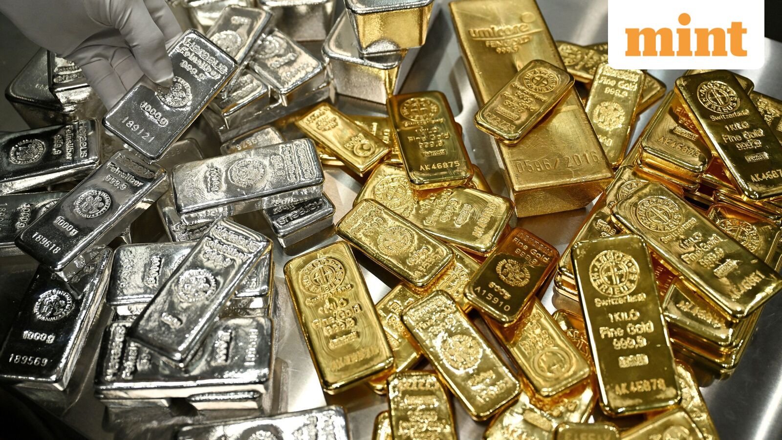 Gold rates today: MCX gold drops  ₹1,825 per 10g, silver plunges  ₹18,784 to  ₹2.32 lakh per kg
