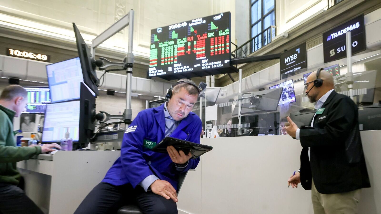 Falling rupee driving Indian investors to allocate funds into global markets; Tesla, Nvidia, Apple top portfolio picks