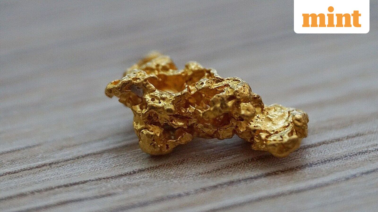 Gold rates today: MCX gold hits fresh record of  ₹1,39,550 per 10g; silver jumps  ₹11,450 per kg