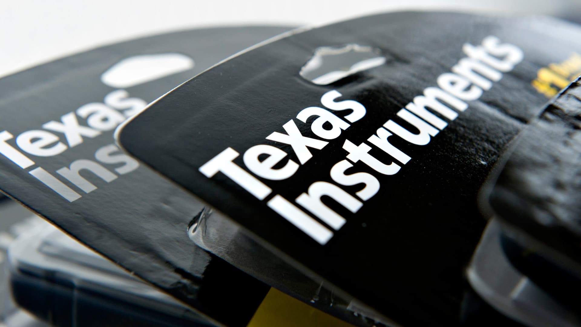 UBS lifts Texas Instruments price target, says free cash flow is at inflection point