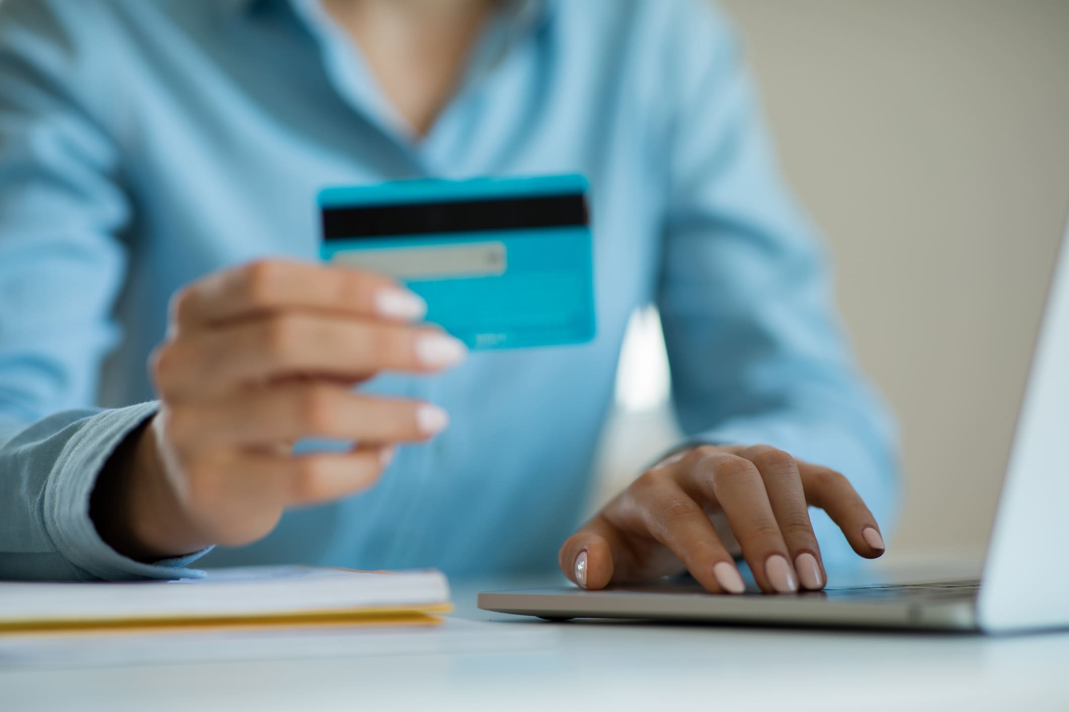What a one-year, 10% credit card interest rate cap could mean for consumers