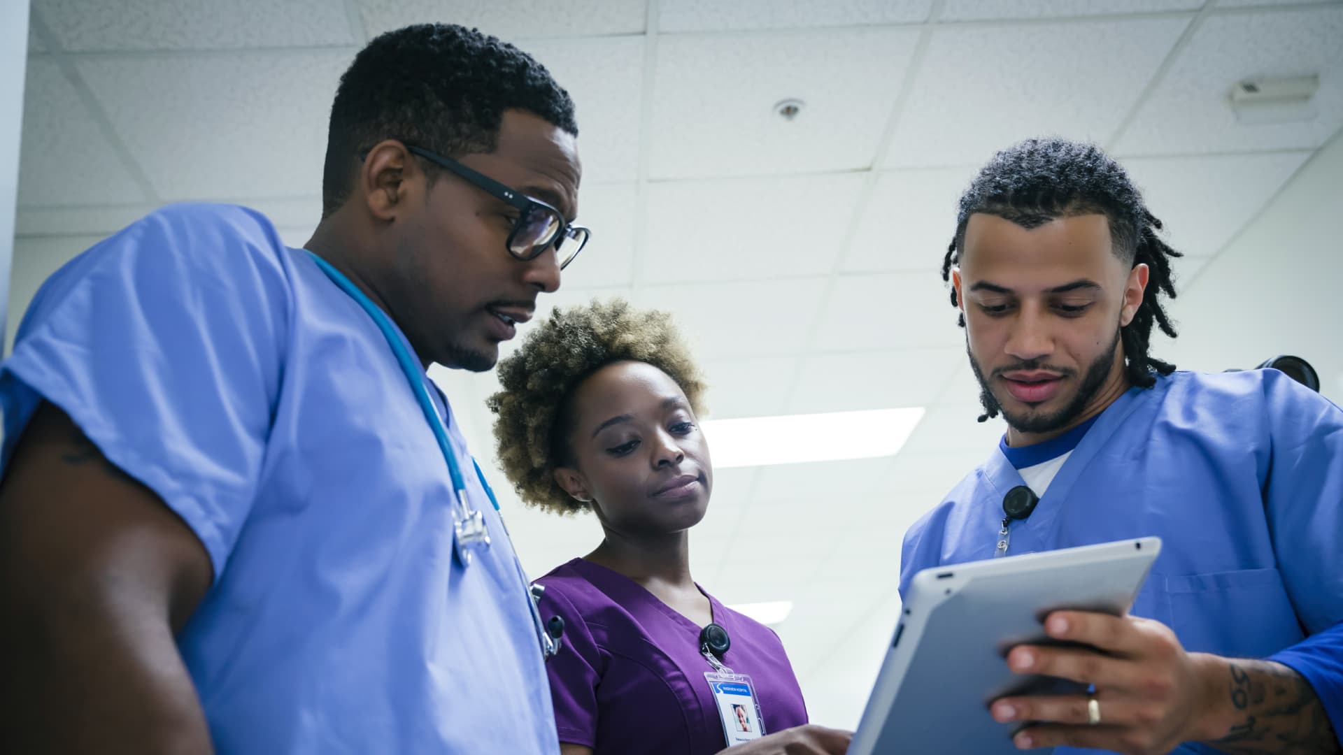 Thousands of New York City nurses set to strike Monday if deal isn't reached with hospitals