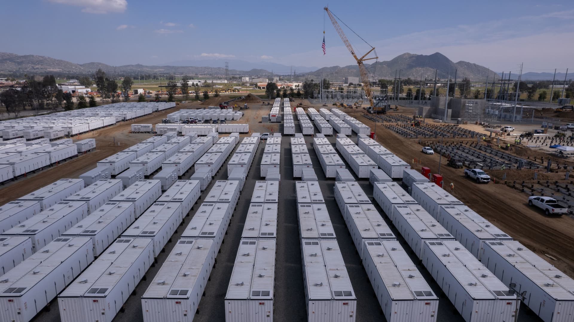 This power storage play could be ready to test its all-time highs, charts show