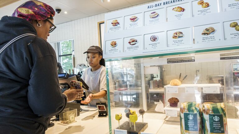 Starbucks to reintroduce tiers to loyalty program to encourage more visits