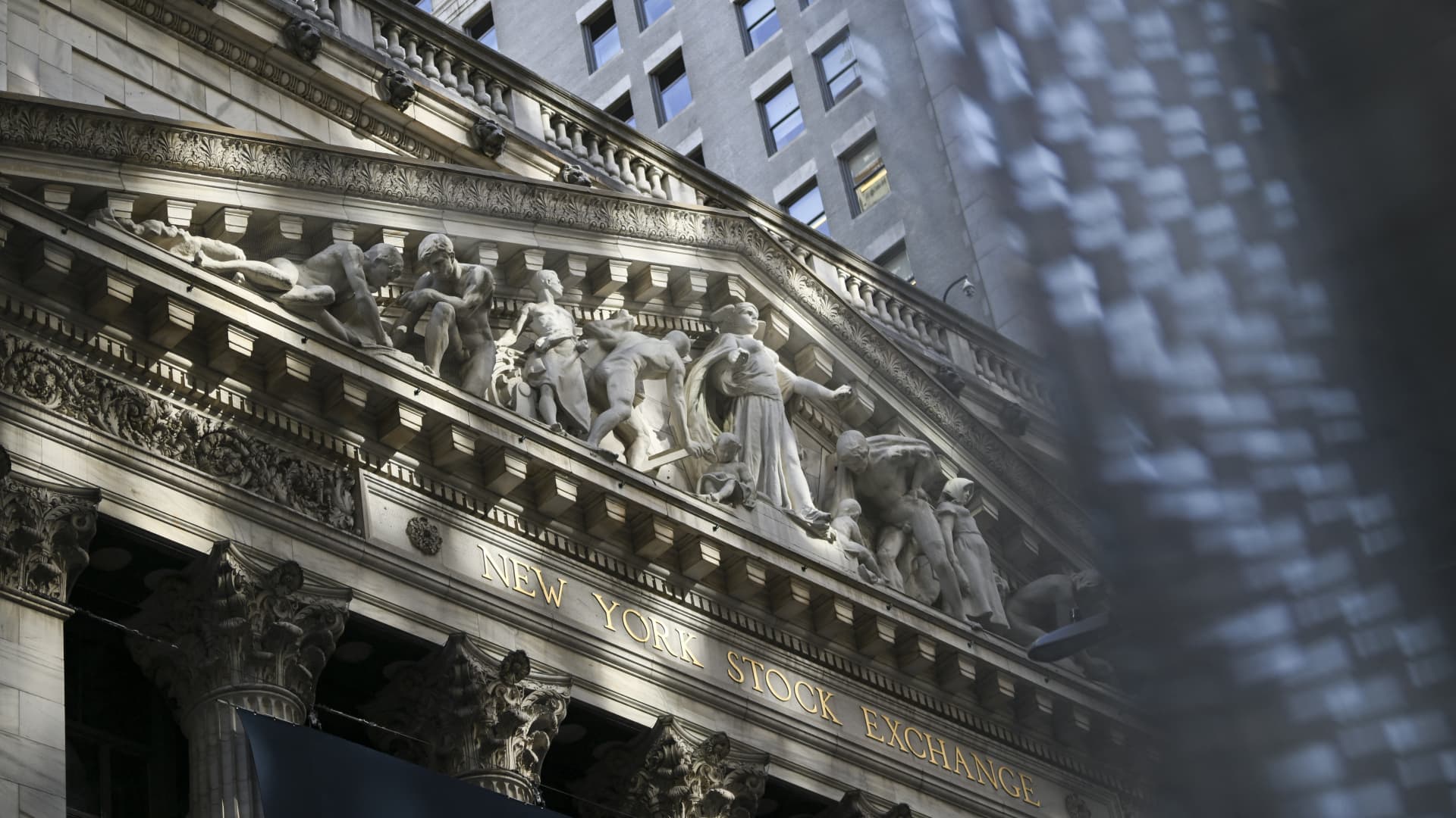 Private equity management fees hit new low in 2025
