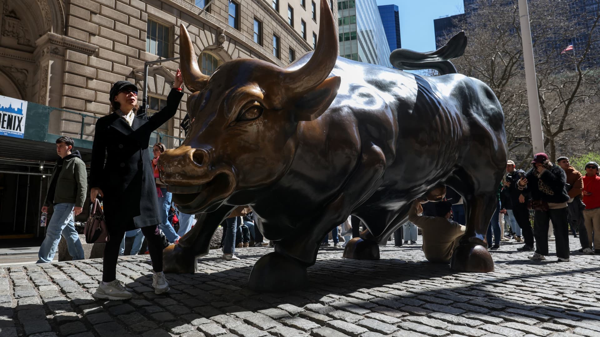Retail traders keep their hot streak going, buying Tuesday’s dip while Wall Street drove ‘Sell America’ trade