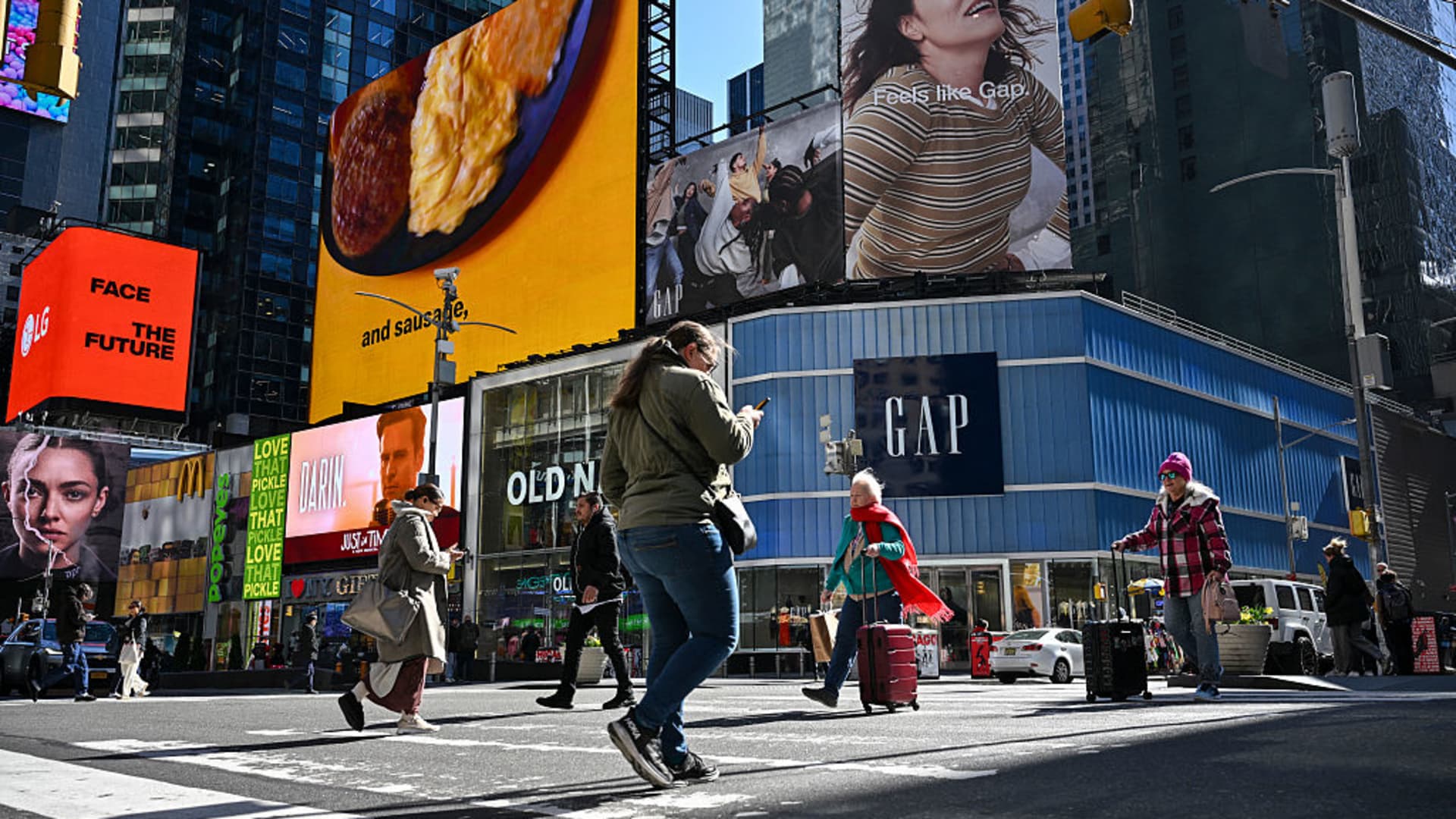 Gap shares can rally more than 50% as Athleta sales improve, says UBS