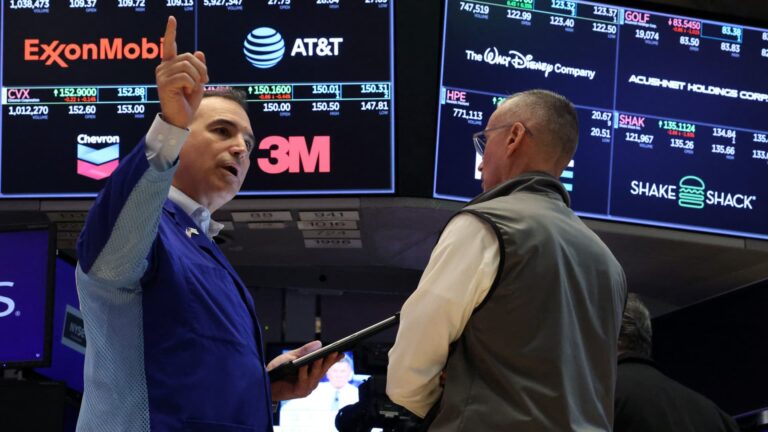 3M heads into earnings exemplifying market shift to value, with plenty of room to rally