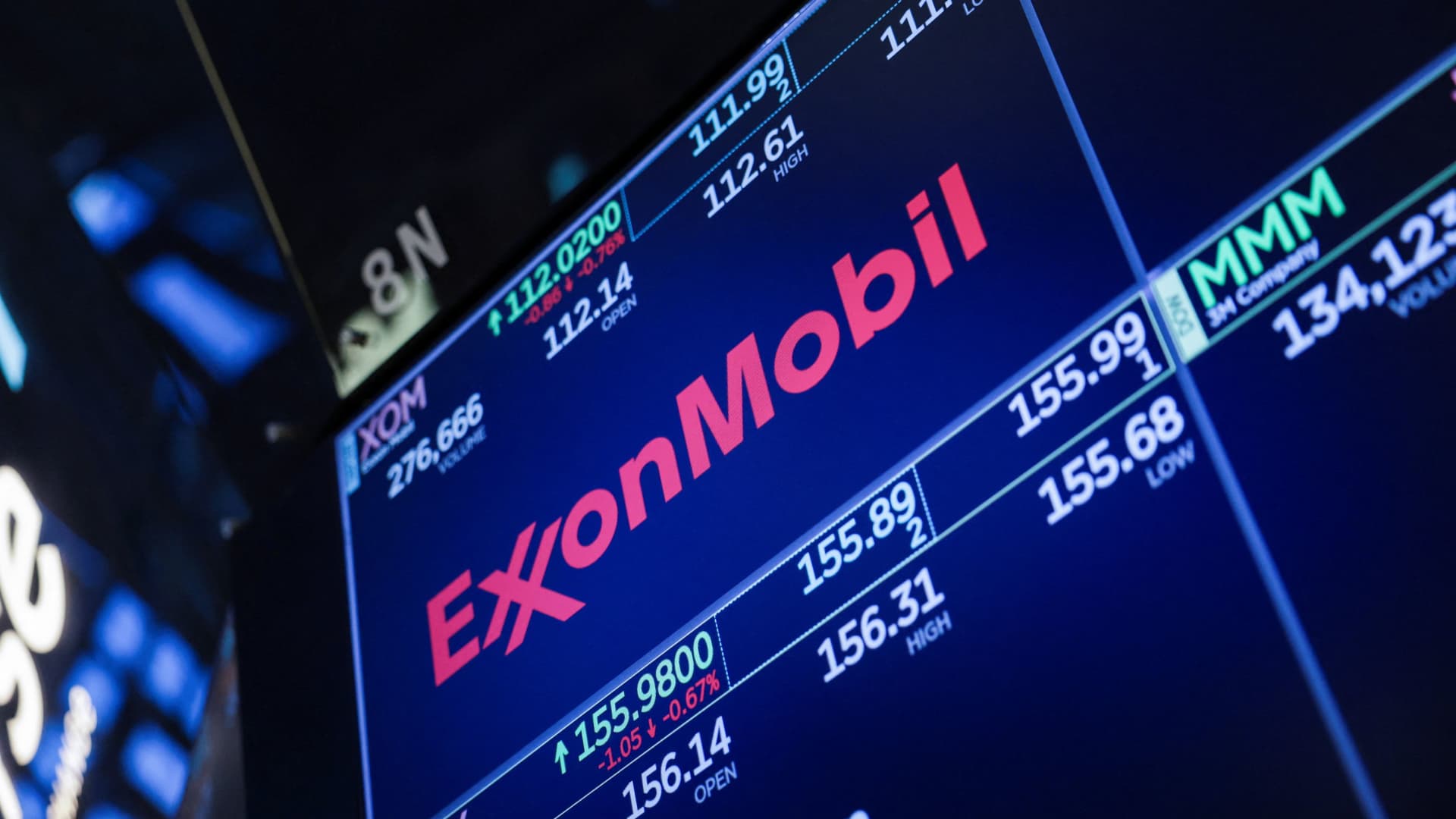 Exxon Mobil hit a record after Trump threatened to cut it out of Venezuela — here's why