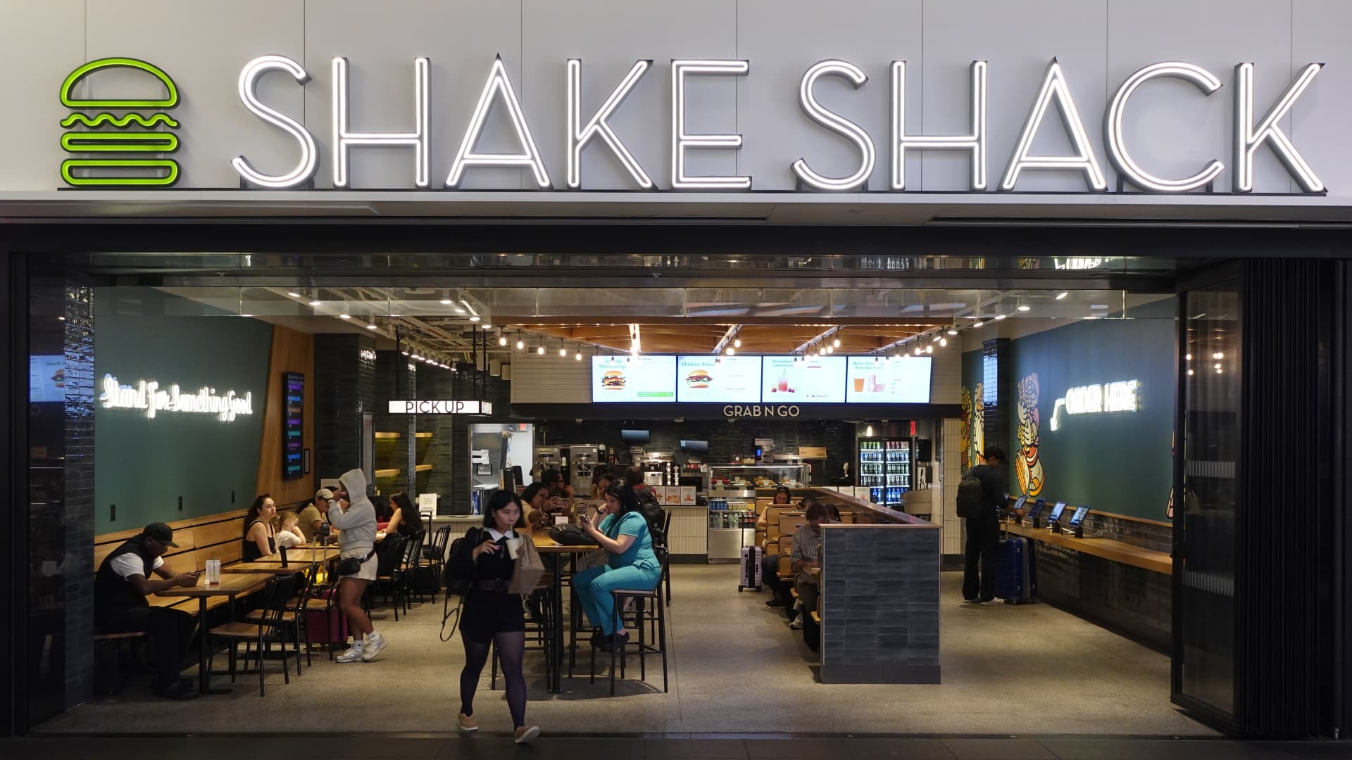 Deutsche Bank turns bullish on Shake Shack, calls it a World Cup beneficiary