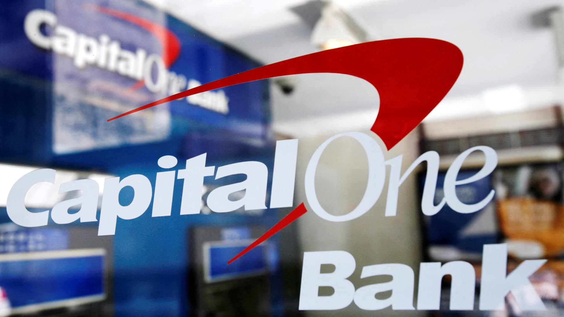 Capital One's mixed quarter doesn't change our view on its budding transformation