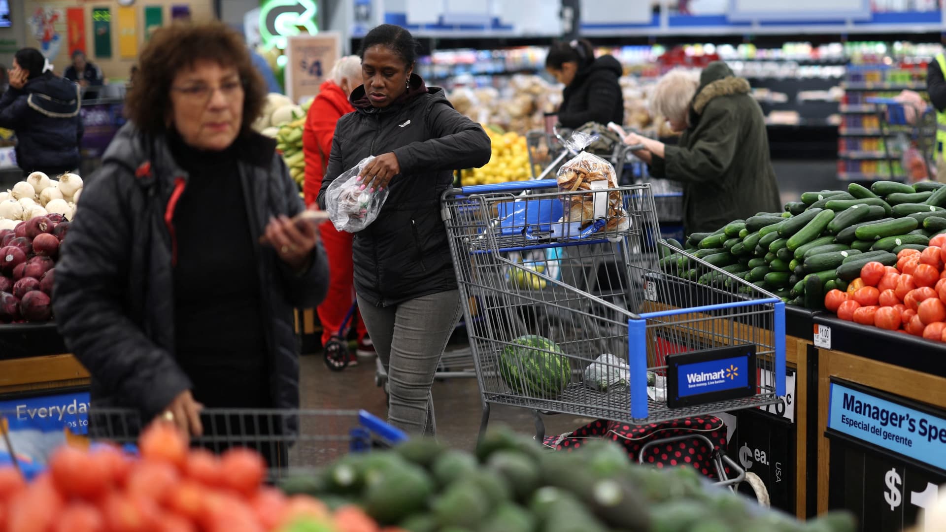 2026 will bring more GLP-1 weight loss pills — and new habits. These stocks are poised to benefit