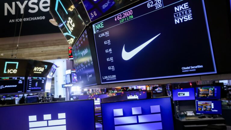 Jim Cramer calls a Wall Street analyst downgrade of Nike stock 'fatuous'