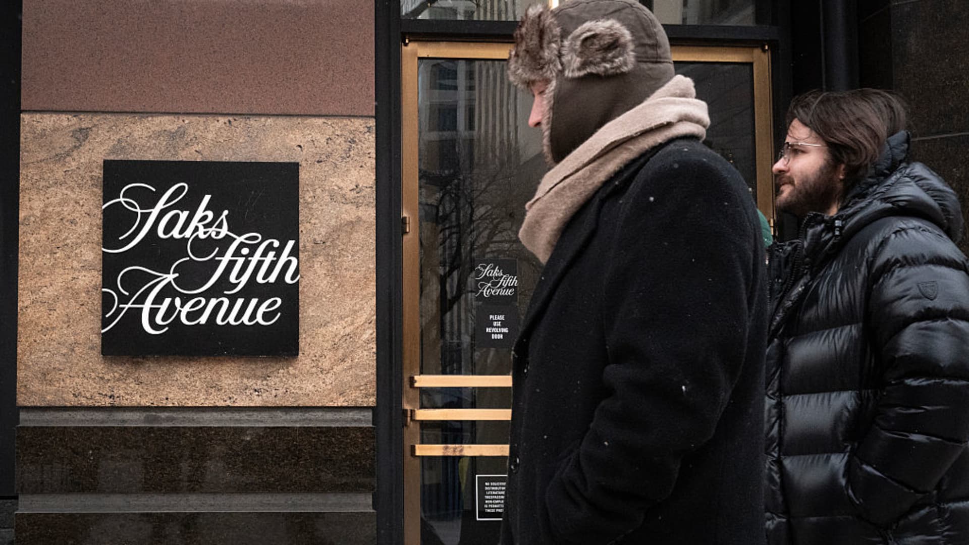 The struggles of luxury chain Saks is another retailer's gain