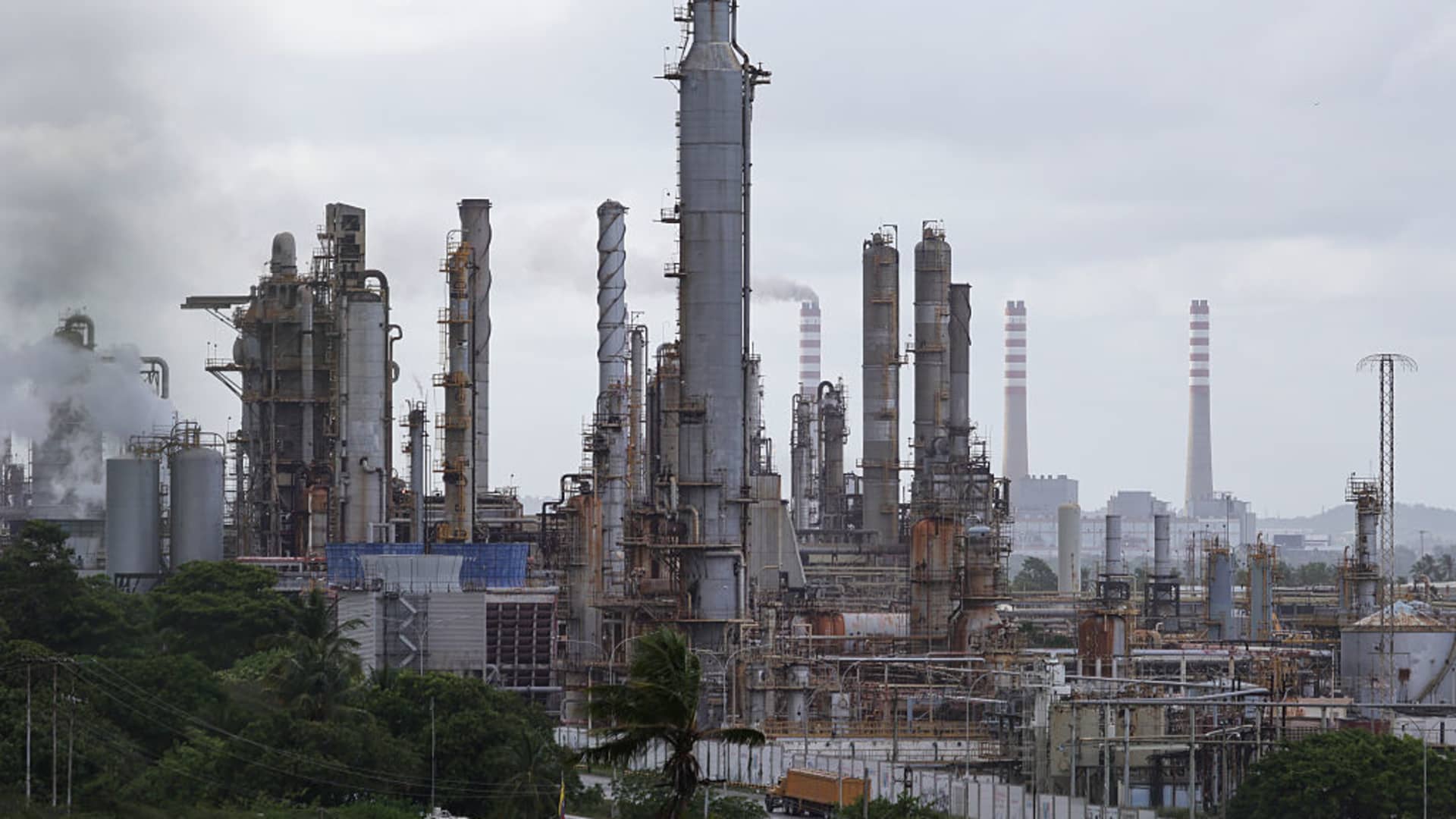 Maduro overthrow in oil-rich Venezuela unlikely to shake energy markets in the near term