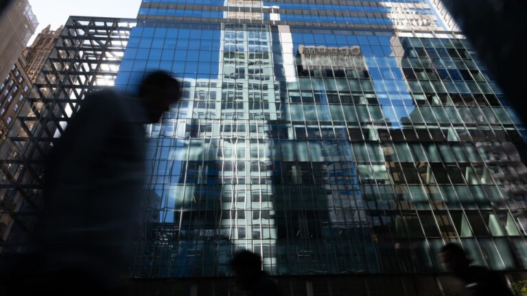 Manhattan office leasing in the fourth quarter was the strongest in 6 years