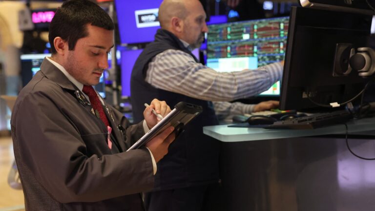 European markets head for higher open as traders track Greenland, Iran news