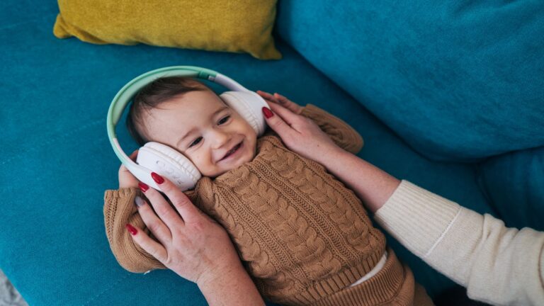I've studied over 200 kids—here's the No. 1 'magic phrase' that truly teaches kids emotional intelligence