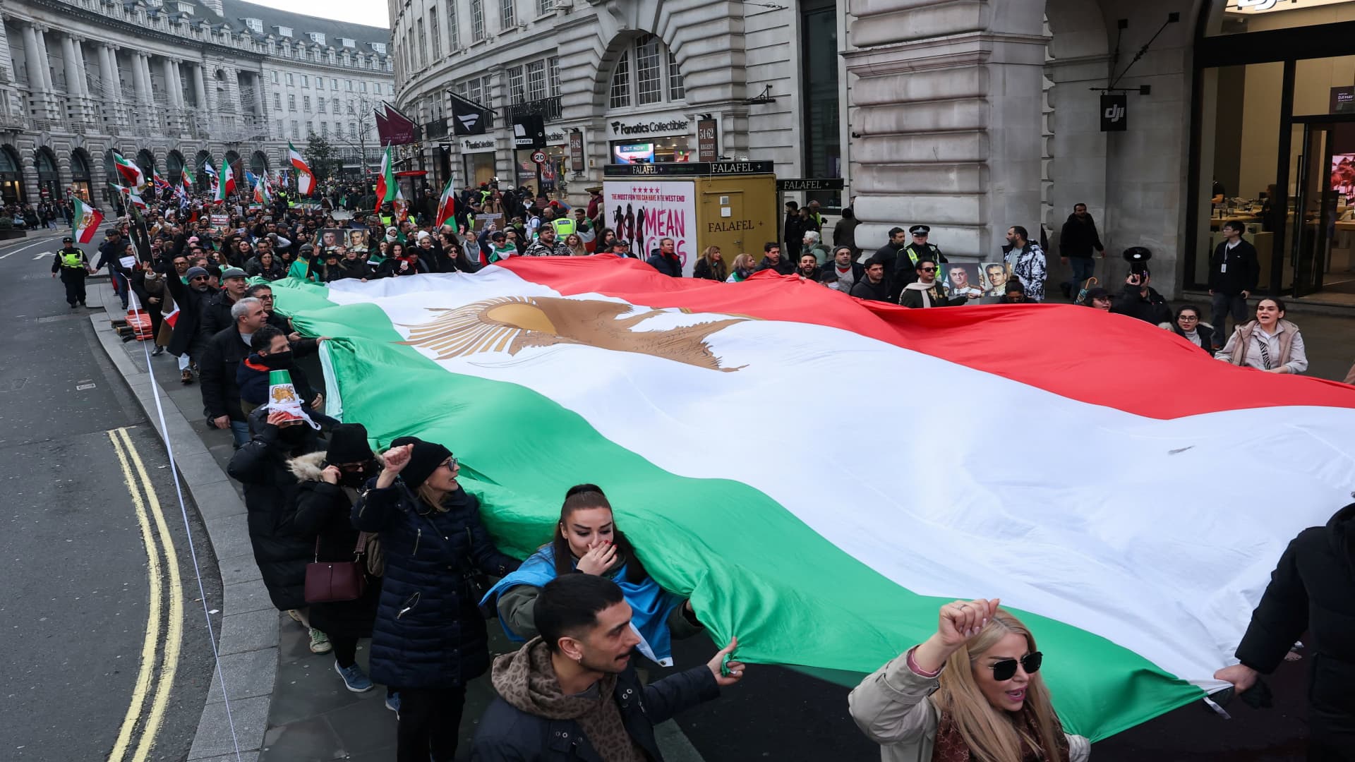At least 5,000 dead in Iran unrest, official says, as judiciary hints at executions