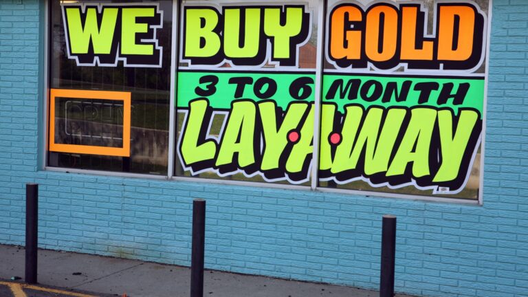 A derivative winner from the blockbuster gold rally: pawn shop stocks
