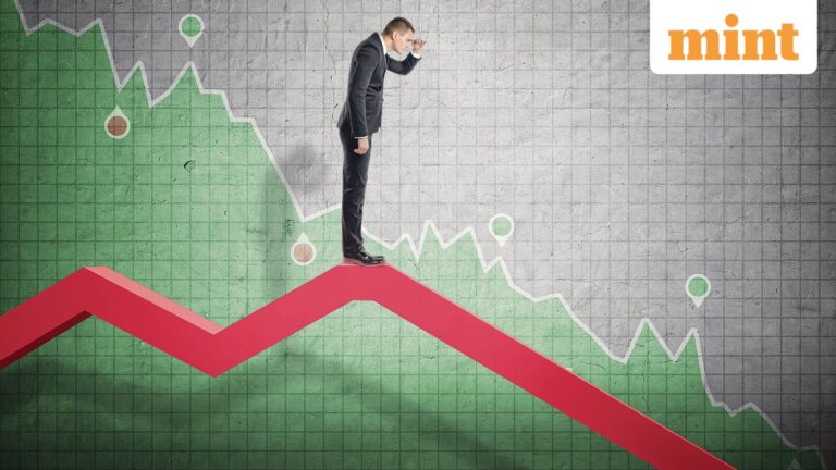 PSU stock RailTel falls 2.5% on  ₹610-crore order cancellation. Check details | Stock Market News