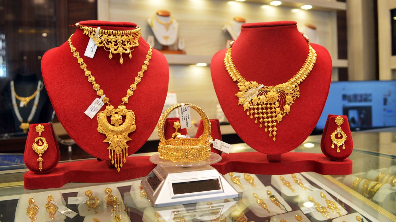Gold price today: Rates drop on MCX on profit booking amid dollar's rise; is it the right time to buy the yellow metal?