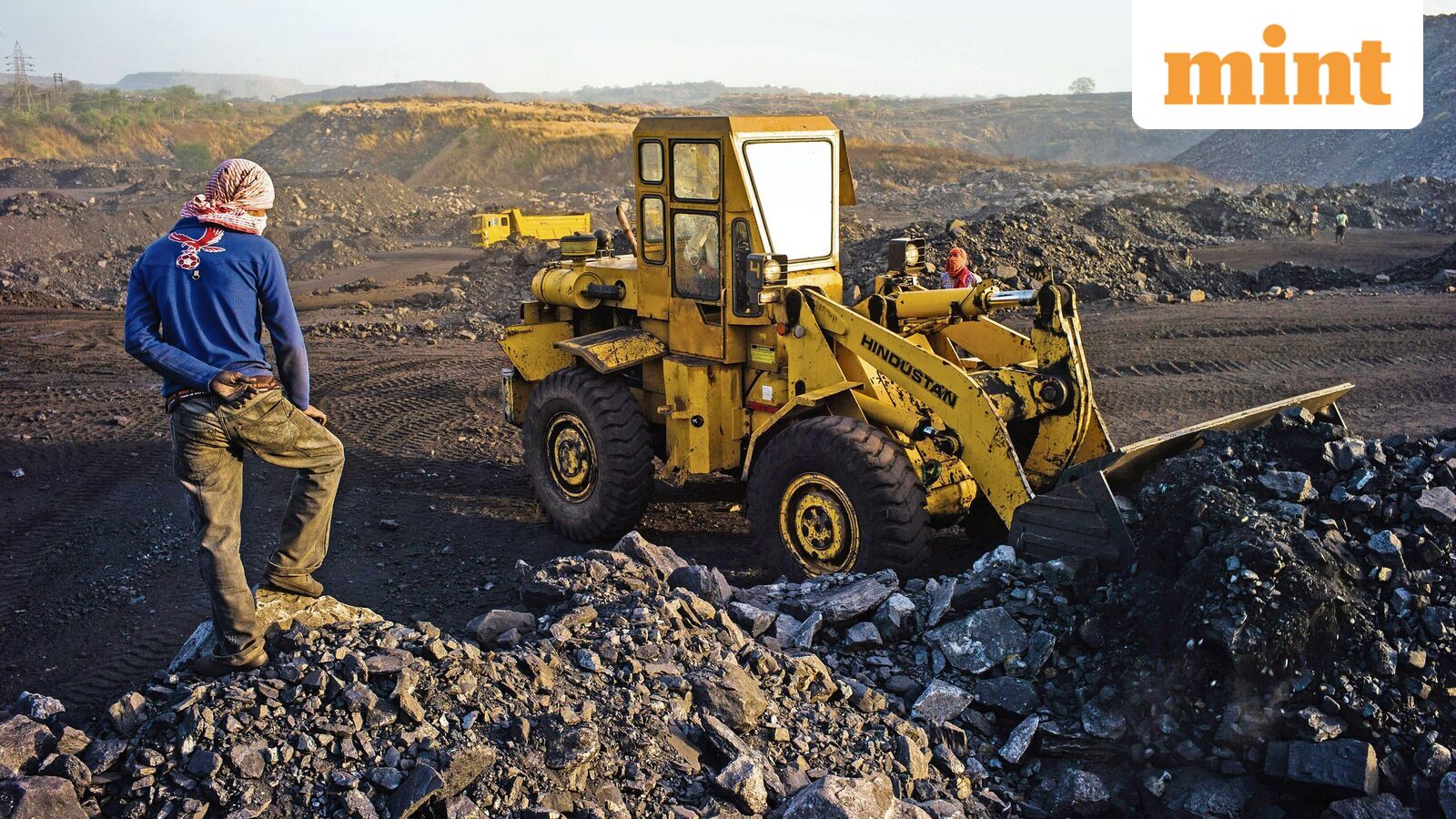 Bharat Coking Coal IPO Day 1: GMP, subscription status, shareholder quota record date to review. Apply or not?
