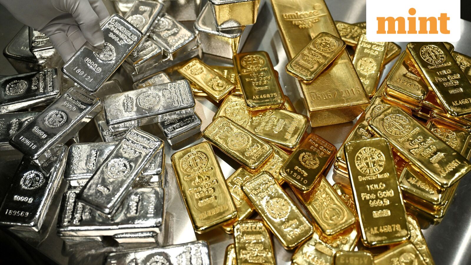 Gold rates today: MCX gold slips  ₹720 per 10g, silver plunges  ₹7,000 per kg on easing geopolitical worries