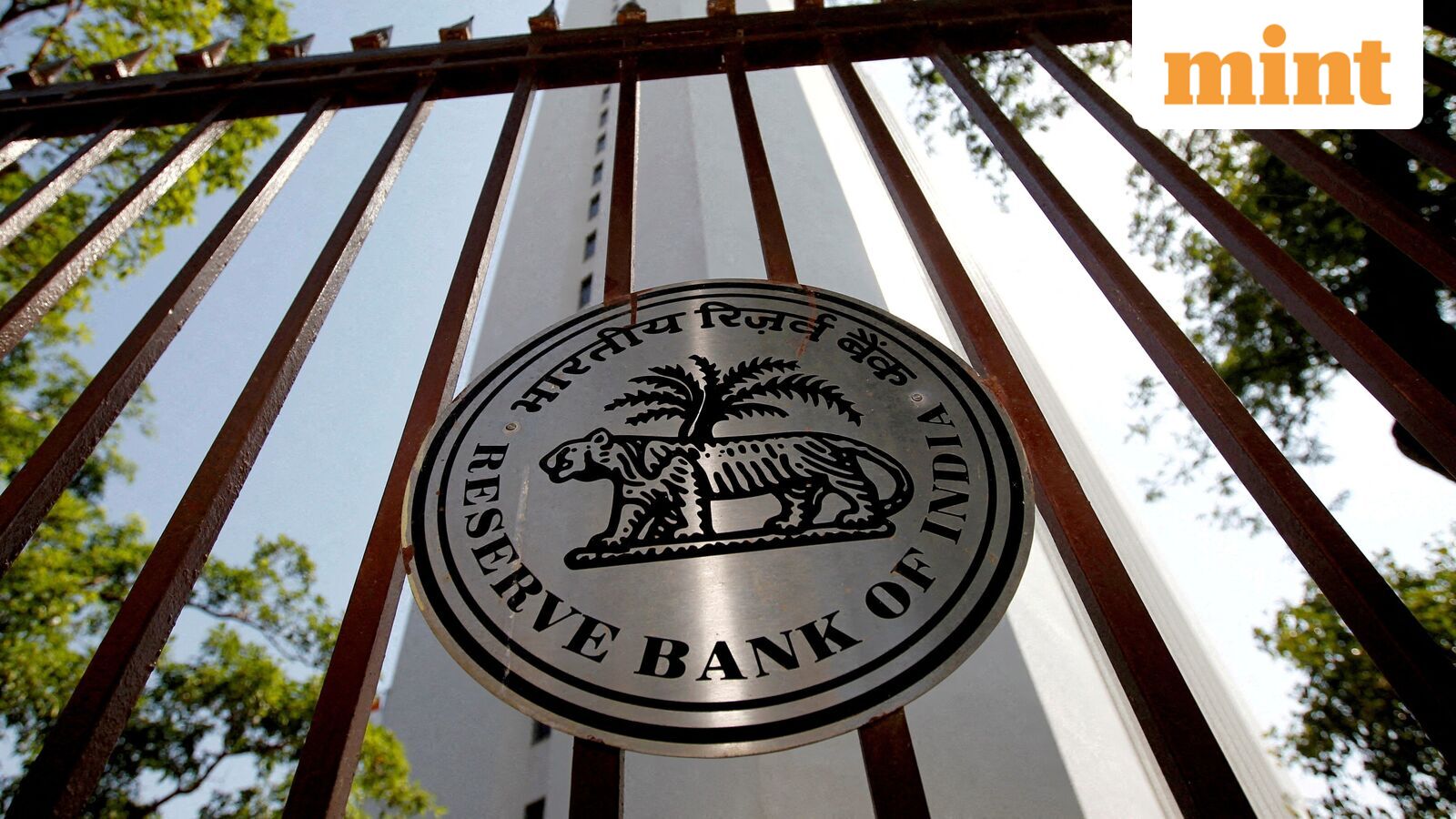 Is it time for RBI to pay attention to yield signals from the bond market for its monetary policy?