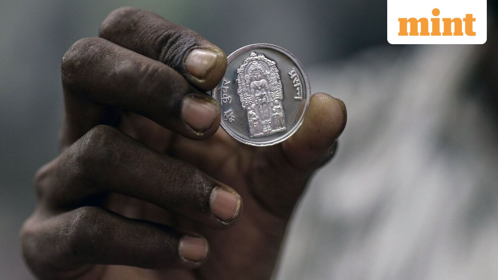 Silver rate today in India: Check live price of 10 gm, 100 gm, 1 kg silver in Delhi, Mumbai, Kolkata, more — 5 January
