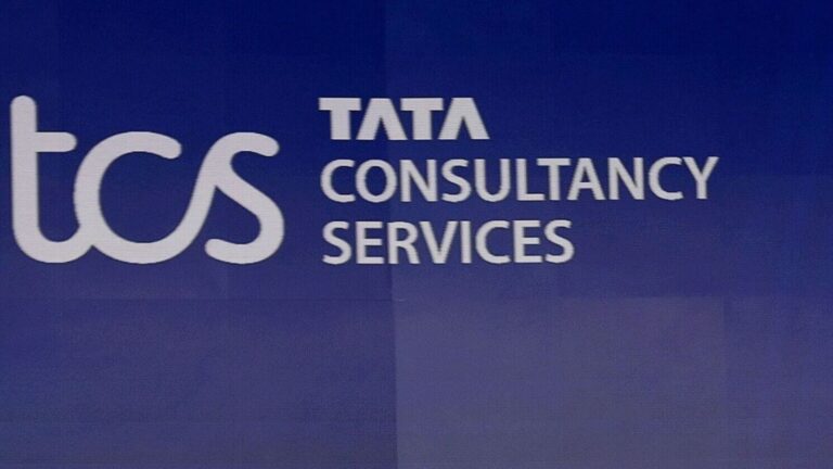 TCS share price trades flat after Q3 results: Should you buy, sell or hold this Tata group stock?