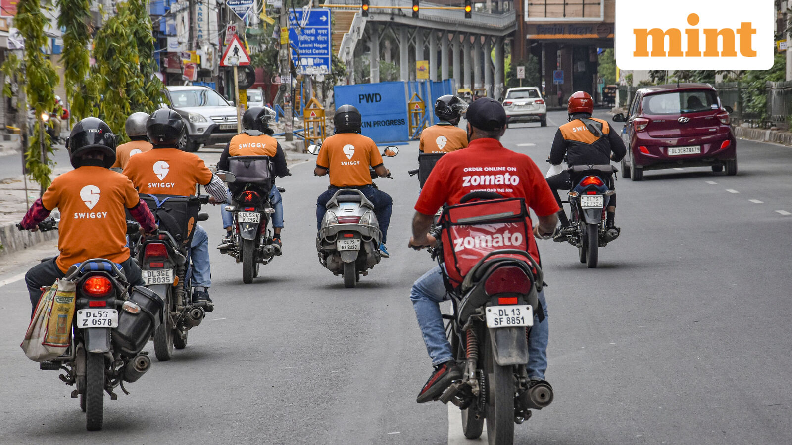 Price wars: UBS cuts Eternal, Swiggy share price targets; expects rising discounts to weigh on margins