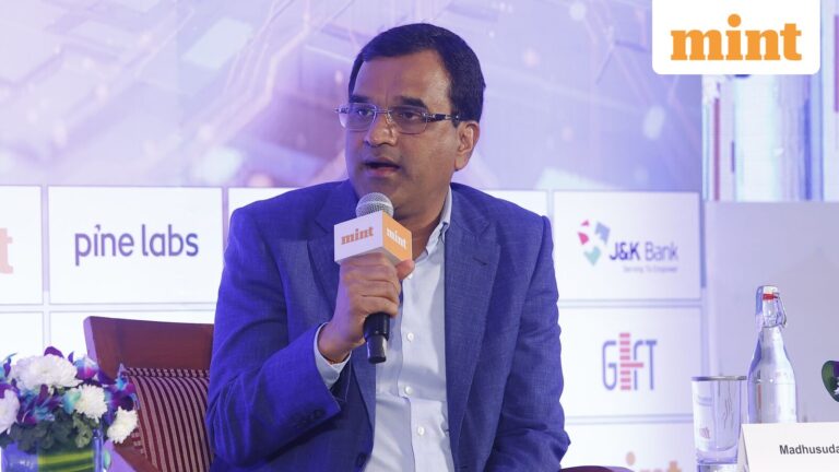 Madhusudan Kela picks stake in this Dolly Khanna portfolio stock in Q3. Do you own?