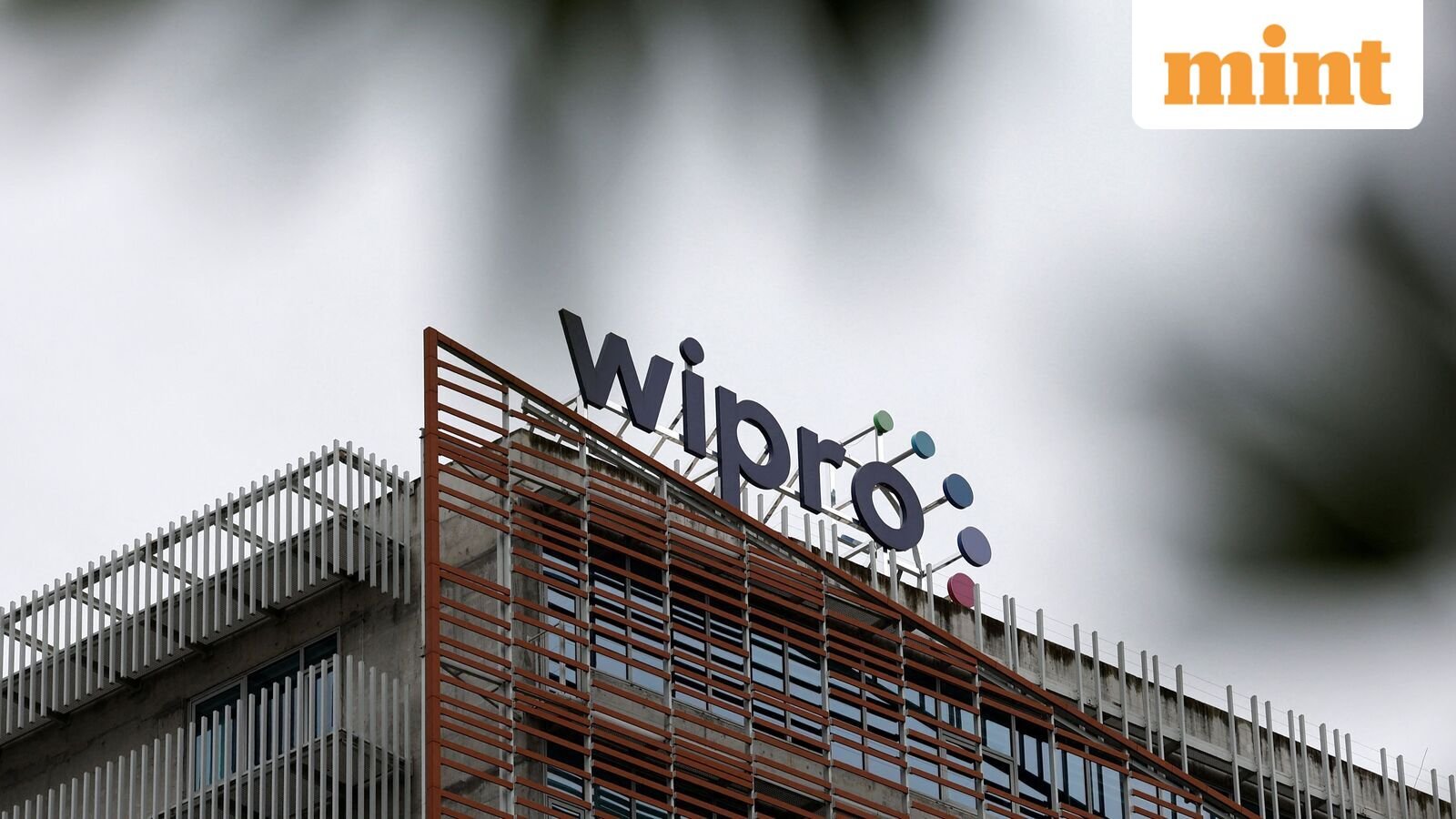 Wipro’s revenue growth, margin trade-off keeps investors on tenterhooks
